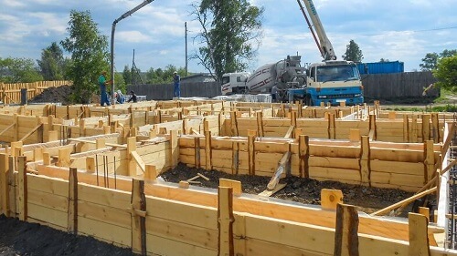 Свайный фундамент с ростверком в Жлобине